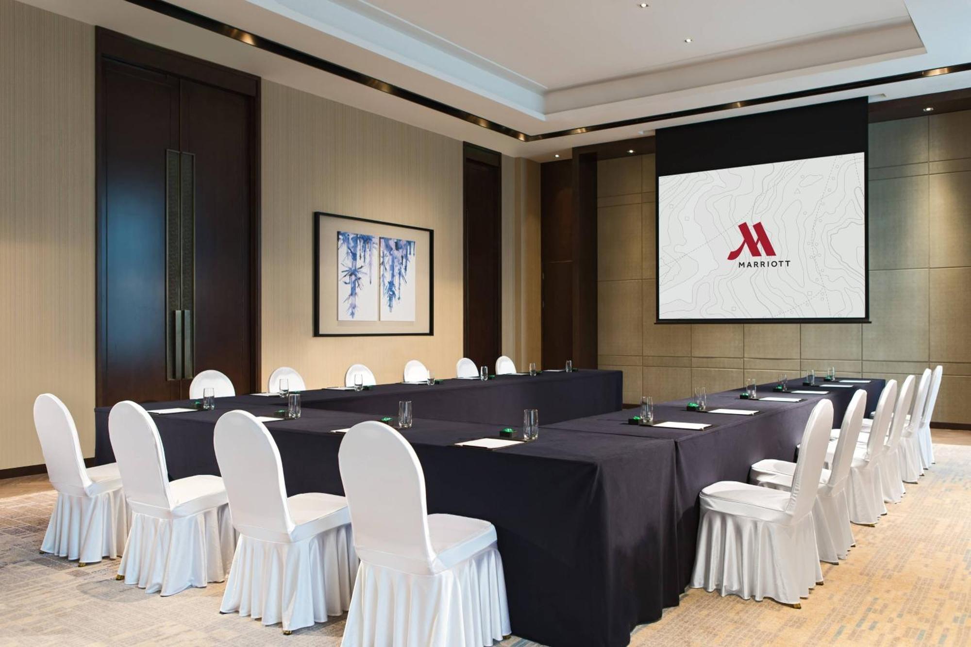 Chongqing Marriott Hotel Exterior photo